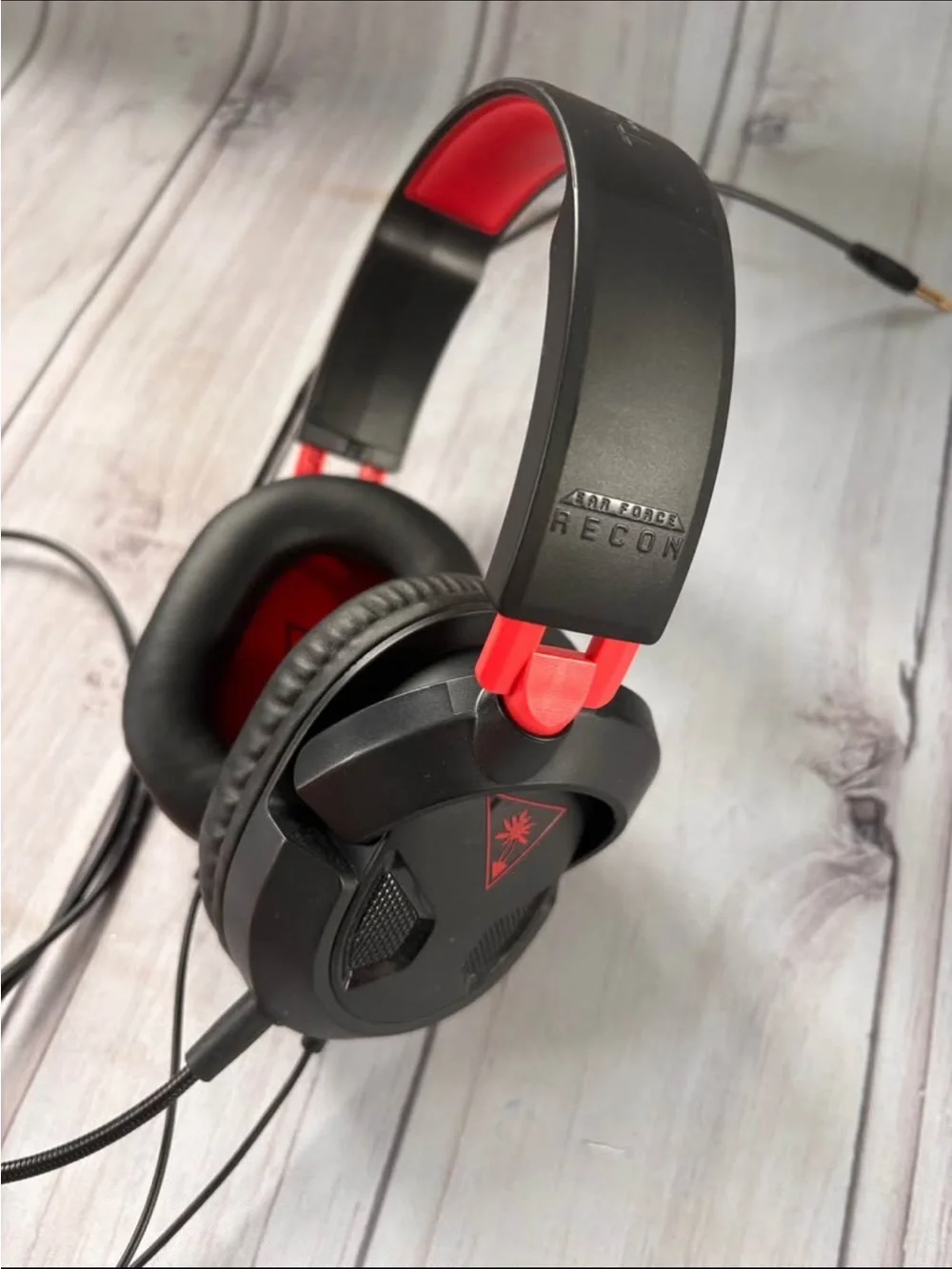 Turtle Beach Black and Red Wired Gaming Headset with Boom Mic